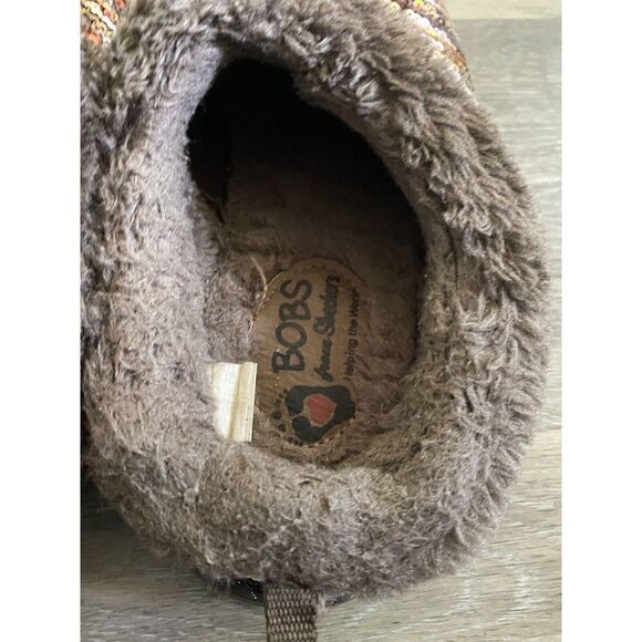 Bob’s from Skechers Gold sequin sparkle Faux Fur Trim slippers size 5 - Picture 4 of 11